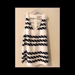 Banana Republic Sleeveless Drapey Tank